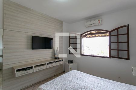 Casa à venda com 463m², 4 quartos e 10 vagas Casa à venda com 463m², 4 quartos e 10 vagasQuarto Suíte