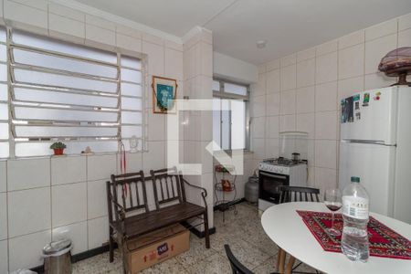 Apartamento à venda com 140m², 2 quartos e 2 vagasCozinha