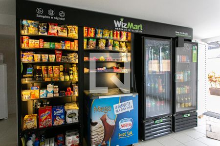 Apartamento à venda com 65m², 2 quartos e 2 vagasÁrea Comum - Mercado