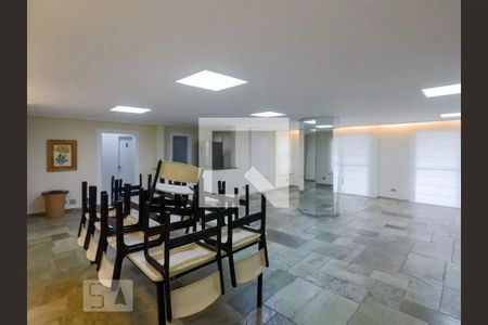 Apartamento à venda com 156m², 3 quartos e 3 vagasSalão de Festas