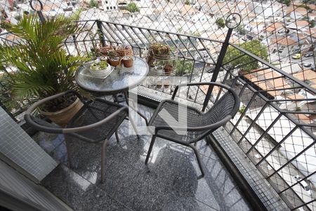 Apartamento à venda com 156m², 3 quartos e 3 vagasSuíte 2