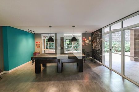 Apartamento à venda com 256m², 3 quartos e 3 vagasArea Comum