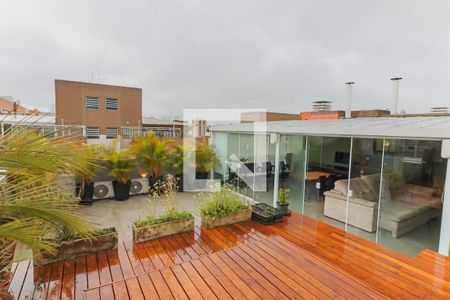 Apartamento à venda com 256m², 3 quartos e 3 vagasCobertura - Churrasqueira /  Piscina