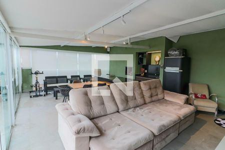 Apartamento à venda com 256m², 3 quartos e 3 vagasCobertura - Churrasqueira /  Piscina