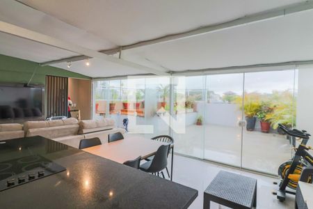 Apartamento à venda com 256m², 3 quartos e 3 vagasCobertura - Churrasqueira /  Piscina