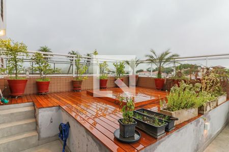 Apartamento à venda com 256m², 3 quartos e 3 vagasCobertura - Churrasqueira /  Piscina