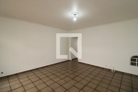 Sala de casa à venda com 4 quartos, 125m² em Vila Antonieta, São Paulo