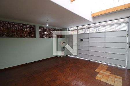 Casa à venda com 125m², 4 quartos e 2 vagasGaragem
