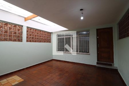 Casa à venda com 125m², 4 quartos e 2 vagasGaragem