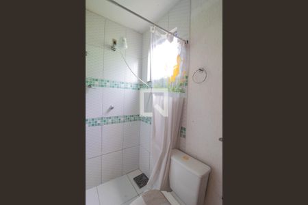 Banheiro de casa para alugar com 1 quarto, 45m² em Curicica, Rio de Janeiro