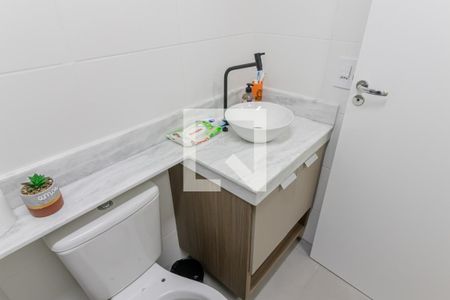 Apartamento à venda com 34m², 2 quartos e sem vaga Apartamento à venda com 34m², 2 quartos e sem vagaBanheiro