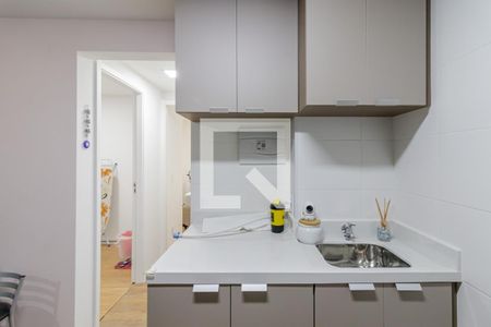 Apartamento à venda com 34m², 2 quartos e sem vaga Apartamento à venda com 34m², 2 quartos e sem vagaCozinha e Área de Serviço