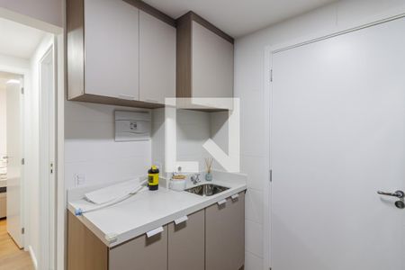 Apartamento à venda com 34m², 2 quartos e sem vaga Apartamento à venda com 34m², 2 quartos e sem vagaCozinha e Área de Serviço