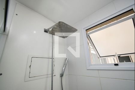 Apartamento à venda com 61m², 2 quartos e 1 vaga Apartamento à venda com 61m², 2 quartos e 1 vagaBanheiro da Suíte 1