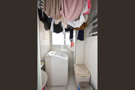 Apartamento à venda com 61m², 2 quartos e 1 vaga Apartamento à venda com 61m², 2 quartos e 1 vagaLavanderia