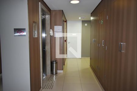 Apartamento à venda com 61m², 2 quartos e 1 vaga Apartamento à venda com 61m², 2 quartos e 1 vagaHall de entrada