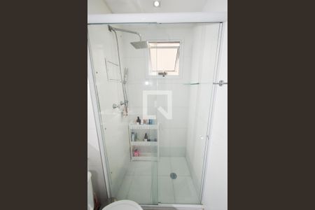 Apartamento à venda com 61m², 2 quartos e 1 vaga Apartamento à venda com 61m², 2 quartos e 1 vagaBanheiro da Suíte 1