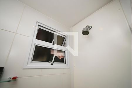 Apartamento à venda com 61m², 2 quartos e 1 vaga Apartamento à venda com 61m², 2 quartos e 1 vagaBanheiro