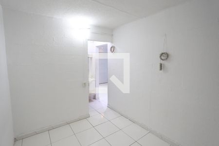 Quarto 2 de apartamento para alugar com 2 quartos, 42m² em Conjunto Habitacional Padre José de Anchieta, São Paulo