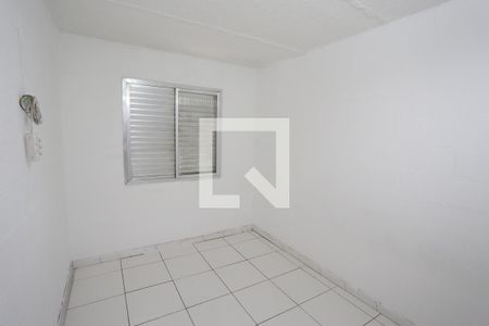 Quarto 2 de apartamento para alugar com 2 quartos, 42m² em Conjunto Habitacional Padre José de Anchieta, São Paulo