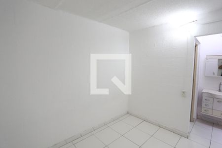 Quarto 2 de apartamento para alugar com 2 quartos, 42m² em Conjunto Habitacional Padre José de Anchieta, São Paulo