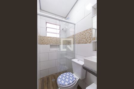 Banheiro de casa para alugar com 1 quarto, 55m² em Helena Maria, Osasco