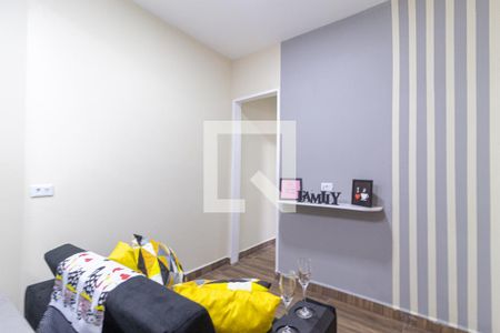 Sala de casa para alugar com 1 quarto, 55m² em Helena Maria, Osasco