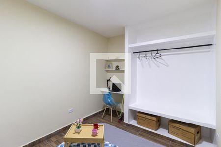Quarto de casa para alugar com 1 quarto, 55m² em Helena Maria, Osasco