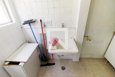 Apartamento para alugar com 58m², 2 quartos e 1 vagaÁrea de Serviço