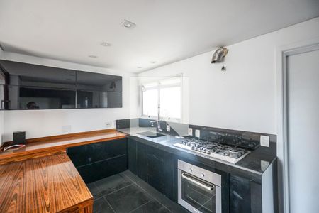 Apartamento à venda com 96m², 2 quartos e 2 vagas Apartamento à venda com 96m², 2 quartos e 2 vagasCozinha