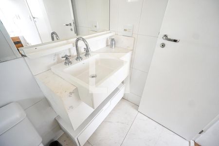 Apartamento à venda com 96m², 2 quartos e 2 vagas Apartamento à venda com 96m², 2 quartos e 2 vagasPia