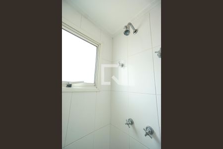 Apartamento à venda com 96m², 2 quartos e 2 vagas Apartamento à venda com 96m², 2 quartos e 2 vagasChuveiro