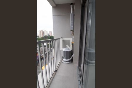 Apartamento para alugar com 27m², 1 quarto e sem vaga Apartamento para alugar com 27m², 1 quarto e sem vagaVaranda