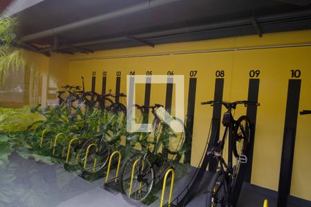 Apartamento para alugar com 27m², 1 quarto e sem vaga Apartamento para alugar com 27m², 1 quarto e sem vagaÁrea comum - bicibletário
