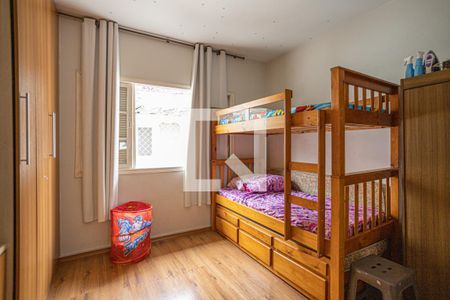 Casa à venda com 200m², 3 quartos e 2 vagasQuarto 2