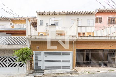 Casa à venda com 200m², 3 quartos e 2 vagasFachada