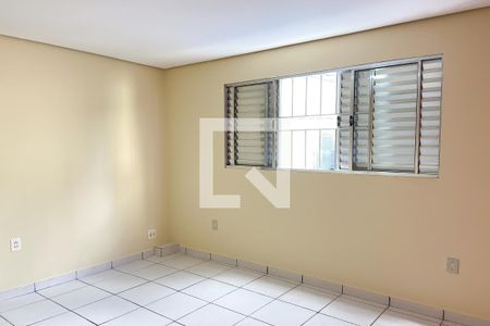 Casa para alugar com 100m², 2 quartos e 1 vaga Casa para alugar com 100m², 2 quartos e 1 vagaQuarto 2