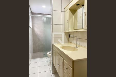 Casa para alugar com 100m², 2 quartos e 1 vaga Casa para alugar com 100m², 2 quartos e 1 vagaBanheiro