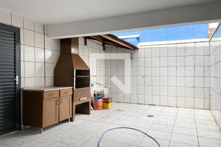 Casa para alugar com 100m², 2 quartos e 1 vaga Casa para alugar com 100m², 2 quartos e 1 vagaÁrea de Serviço
