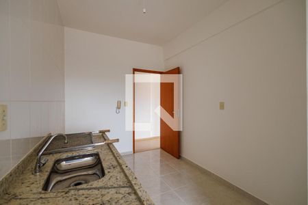 Apartamento para alugar com 75m², 2 quartos e 2 vagasCozinha