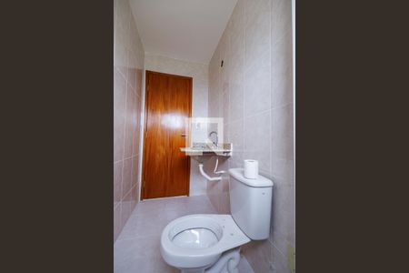 Apartamento para alugar com 75m², 2 quartos e 2 vagasBanheiro do Corredor