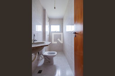 Apartamento para alugar com 75m², 2 quartos e 2 vagasBanheiro do Corredor