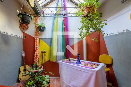 Casa à venda com 320m², 4 quartos e 2 vagas Casa à venda com 320m², 4 quartos e 2 vagasSala 3