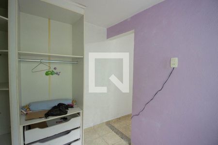 Closet do quarto 1 de casa para alugar com 3 quartos, 180m² em Jardim São Carlos (zona Leste), São Paulo
