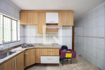 Casa à venda com 180m², 3 quartos e 2 vagas Casa à venda com 180m², 3 quartos e 2 vagasCozinha