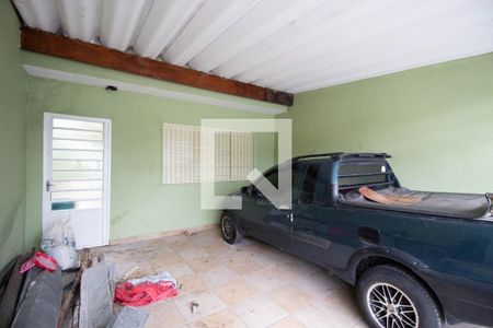 Casa à venda com 180m², 3 quartos e 2 vagas Casa à venda com 180m², 3 quartos e 2 vagasGaragem