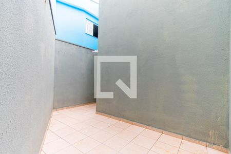 Casa à venda com 110m², 3 quartos e 2 vagasQuintal