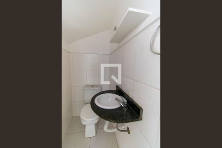 Casa à venda com 110m², 3 quartos e 2 vagasLavabo