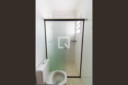 Casa à venda com 110m², 3 quartos e 2 vagasBanheiro da Suíte