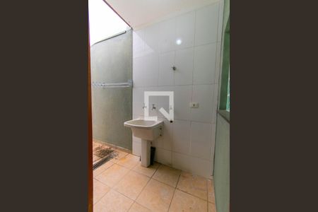 Casa à venda com 110m², 3 quartos e 2 vagasÁrea de Serviço